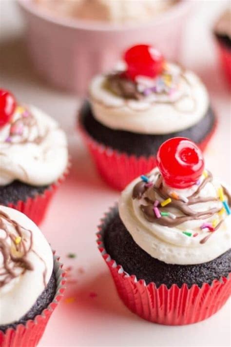 Hot Fudge Sundae Cupcakes Recipe Bake Me Some Sugar