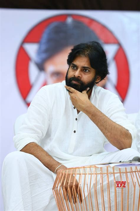 Janasena Chief Pawan Kalyan Interaction With Nellore District Students