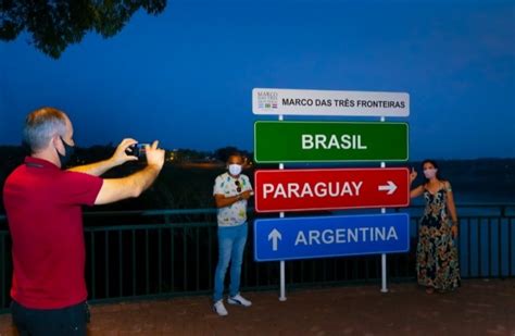 Foz do Iguaçu atrai 33 6 mil turistas nos primeiros dias de 2021