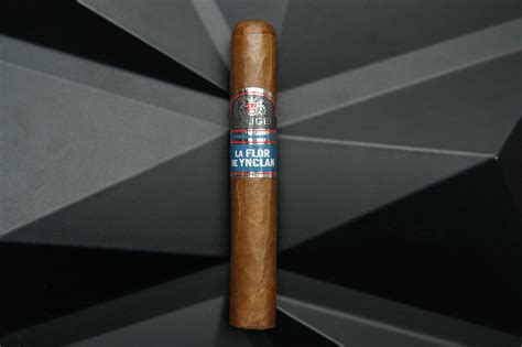 Villiger Flor De Ynclan The Cigar Loft