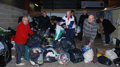 Les Conteneurs De Collecte Des V Tements Et Chaussures Ne Sont Pas Des