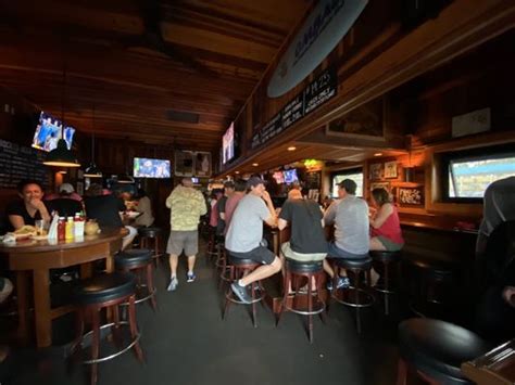 ROCKY’S CROWN PUB - 706 Photos & 1964 Reviews - 3786 Ingraham St, San Diego, California ...