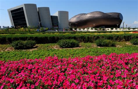 Ordos, China's largest ghost town - the abandoned city that's an ...