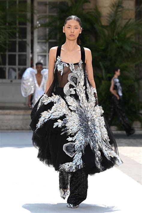 All Things Paris Haute Couture Week Fall Winter 2023 24 Love Happens Mag