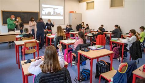 Scuola cambiano le regole per dad mascherine quarantena le novità