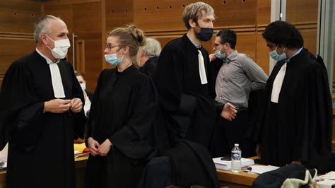 Faits Divers Justice Assises D Aix Massacre Saint Cannat De