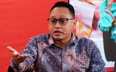 Ketua Pemuda Pejuang Letak Jawatan Hot Fm