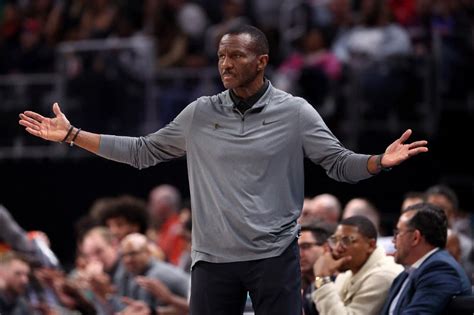 Nba Dwane Casey Steps Down As Coach Of Pistons Inquirer Sports