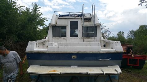 Bayliner 2650 1989 For Sale For 1 Boats From