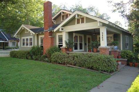 Beautiful Examples Of The Craftsmen Bungalow Style Home