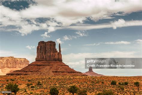 Wild West Monument Valley High Res Stock Photo Getty Images