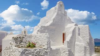 Places to go for honeymoon | Mykonos Greece - Chic & Stylish Weddings