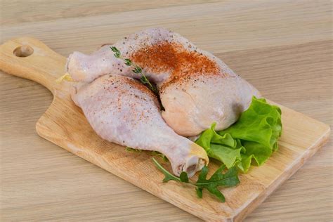 Raw chicken leg 12274796 Stock Photo at Vecteezy