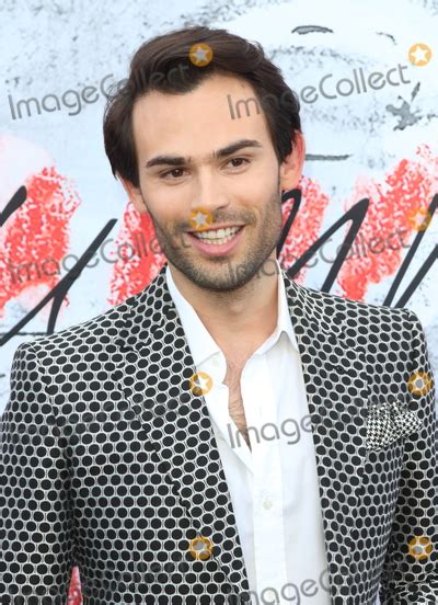 Mark-Francis Vandelli Pictures and Photos