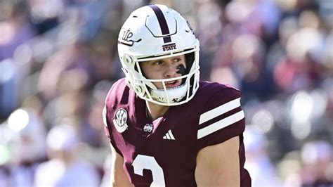 Washington Quarterback Re Enters Portal Yardbarker