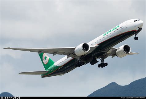 B Boeing Eer Eva Air Zggg Rwy Jetphotos