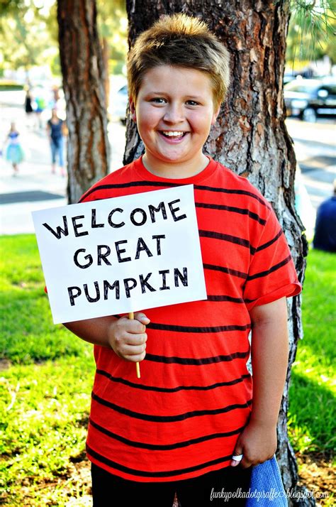 Funky Polkadot Giraffe: Welcome Great Pumpkin: Linus and Sally T-shirt ...