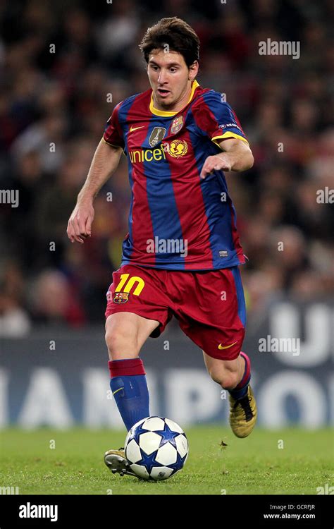 Barcelonas Lionel Messi Runs Ball Hi Res Stock Photography And Images