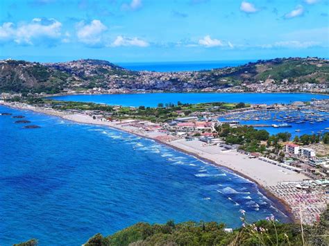 Sentiero Al Faro Di Capo Miseno Viaggichesogni