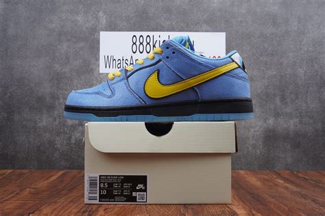 The Powerpuff Girls x Nike Dunk SB Low Light Blue