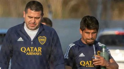 La Decisión Que Tomó Riquelme Junto Al Consejo De Fútbol Sobre El Futuro Entrenador De Boca