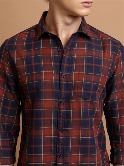 Buy Highlander Navy Maroon Checked Slim Fit Casual Shirt For Men Online