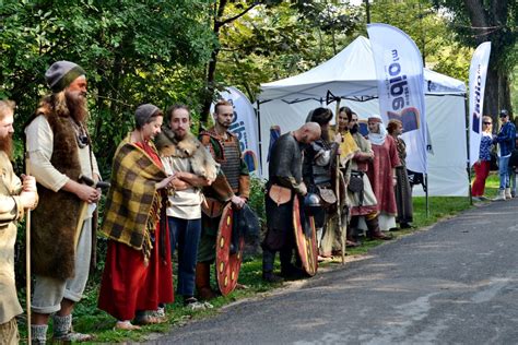 To Ostatni Weekend Festynu Archeologicznego W Biskupinie Zobacz Atrakcje