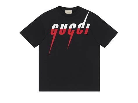 Sasom เสื้อผ้า Gucci T Shirt With Gucci Blade Print In Cotton Jersey With White Red Print