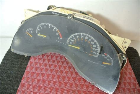 Pontiac Grand Prix Instrument Speedometer Cluster Oem