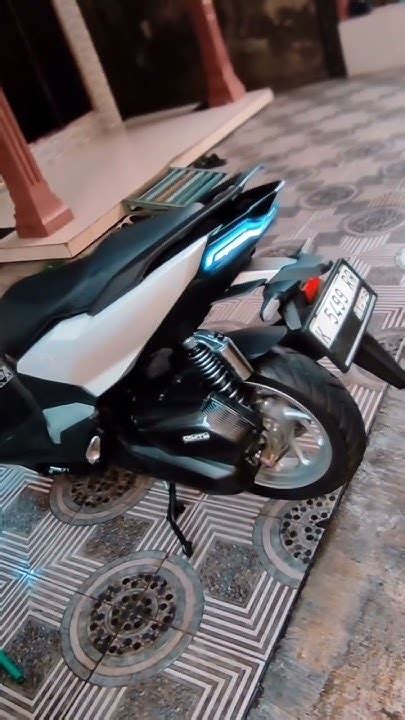 Tinggal Mounting Vario 160 Iqfaaa On Ig Shorts Honda Honda Vario Vario160 Cinematic