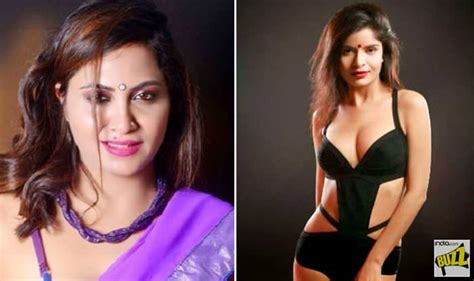 Arshi Khan Alleged For Prostitution Again Bigg Boss 11 Contestant Sells Herself For Rs 5 000