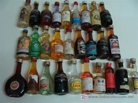 28 Botellas En Miniatura De Licores Brandy Y V Comprar Coleccionismo