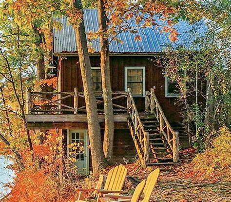 9 Cozy Cabins Under 1000 Square Feet Cozy Cabin Cabin Cabins And