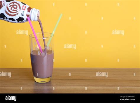 Muller Frijj Milkshake Hi Res Stock Photography And Images Alamy