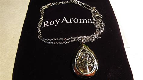 Roy Aroma Olive Tree Mini Teardrop Aromatherapy Essential Oil Diffuser