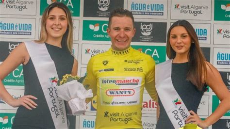 Vuelta al Algarve 2024 así le fue a los colombianos en la primera