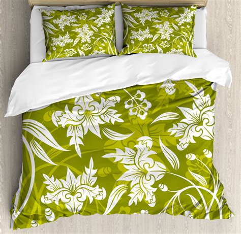 Floral Duvet Cover Set Flourishing Flower Pattern On Green Background Nature Illustration