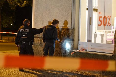 Schießerei am Olivaer Platz Frau 62 ins Bein getroffen B Z