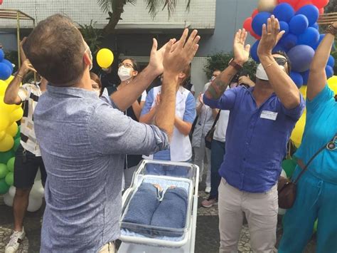 Casal Gay Realiza Sonho Da Paternidade E Agradece Prima ClicHoje