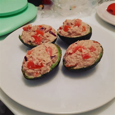 Avocats Farcis Au Thon Recette Ptitchef