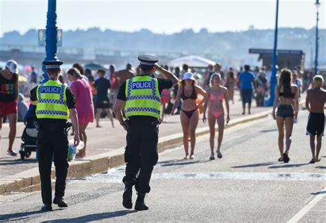 Did Bournemouth Beach Crowds Spread Coronavirus Bbc News