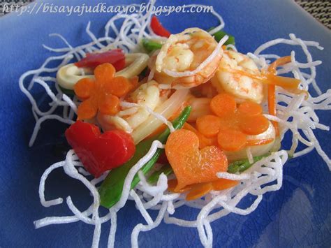 Inato lang Filipino Cuisine and More: FILIPINO SEAFOOD CHOPSUEY ON CRISPY NOODLES