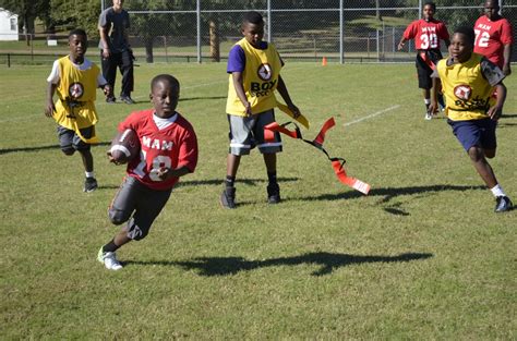 Mam Youth Have A Blast At The Flag Football Jamboree Memphis Athletic