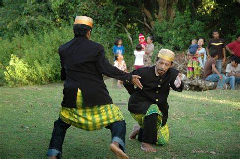 Wonderful Sunari Asa Pelestarian Budaya Dan Kearifan Lokal Kep