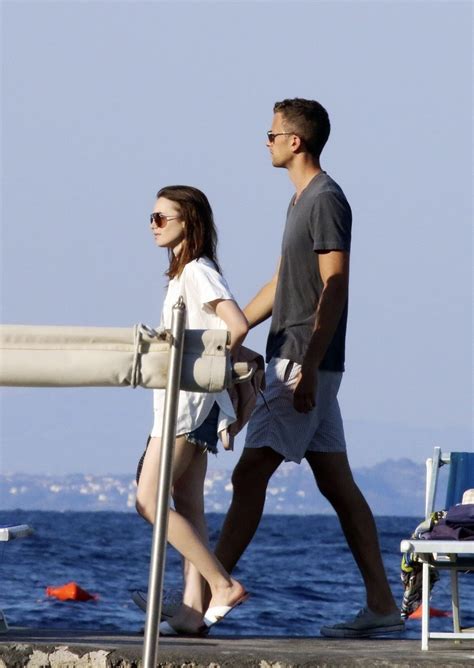 Lily Collins Bikini The Fappening Leaked Photos