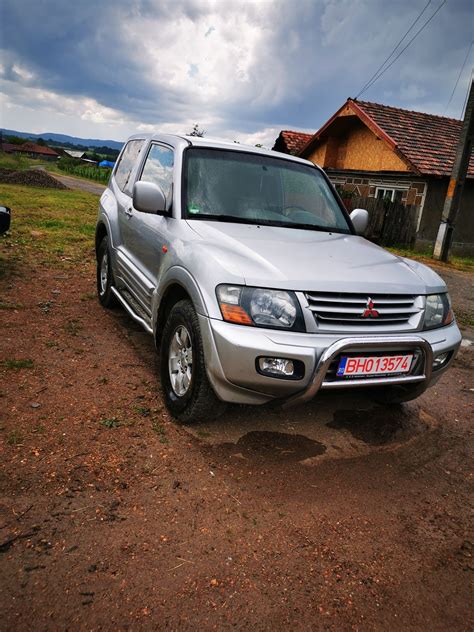 Mitsubishi Pajero Santandrei OLX Ro