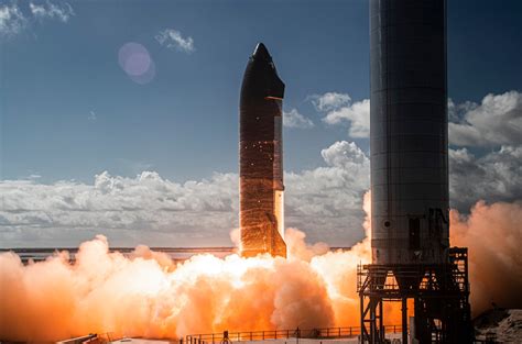 Group of Raptors Roar Underneath SpaceX Starship SN20 for the First
