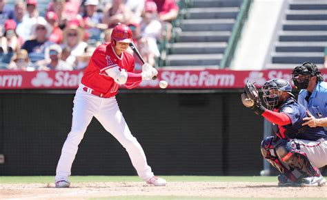 大谷翔平2打数1安打1打点 第4打席で技ありの左前適時打 第2打席は四球で出塁し同点の生還 Mlb写真ニュース 日刊スポーツ