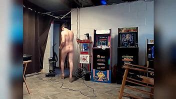 HORNY HOUSE KEEPER XNXX