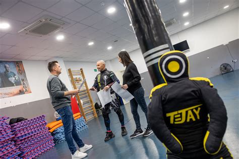 Igualdad Organiza Un Taller De Defensa Personal Para Mujeres En